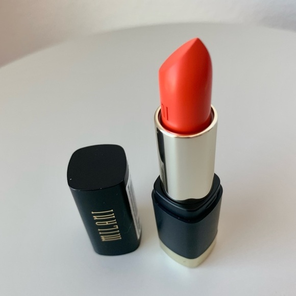 25 I am Brave Bold Matte Lipstick by Milani - Picture 2 of 5